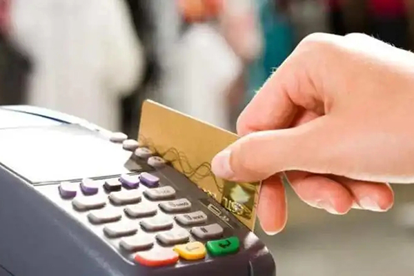 借钱快：如何平衡急速借款与温馨家庭沟通？